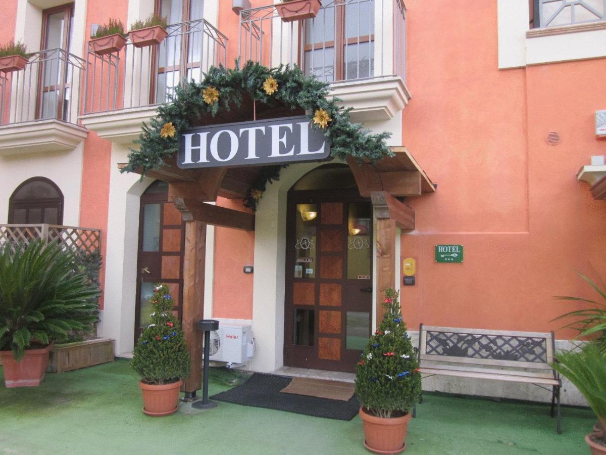 Hotel Antiche Terme ベネヴェント エクステリア 写真