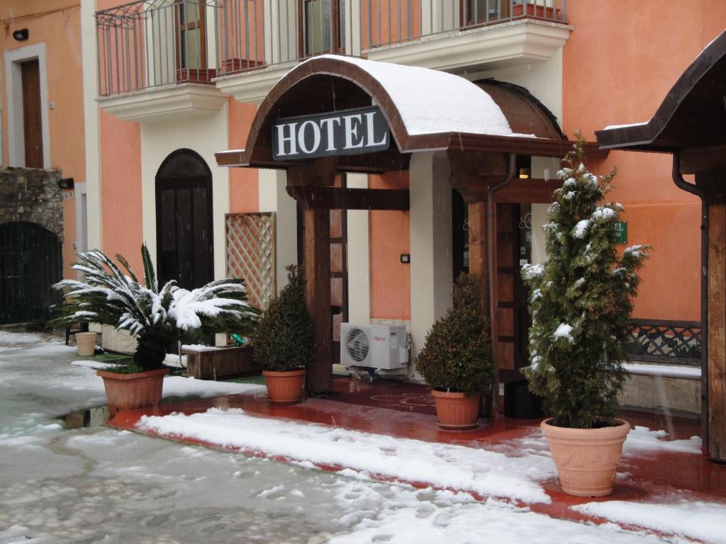 Hotel Antiche Terme ベネヴェント エクステリア 写真